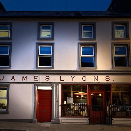 'James Lyons' The Old Main St Ballyhaunis Zewnętrze zdjęcie